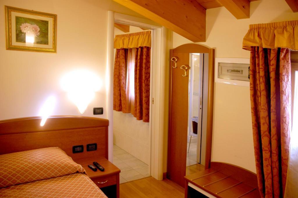 קמפוסמפיירו Hotel San Paolo מראה חיצוני תמונה
